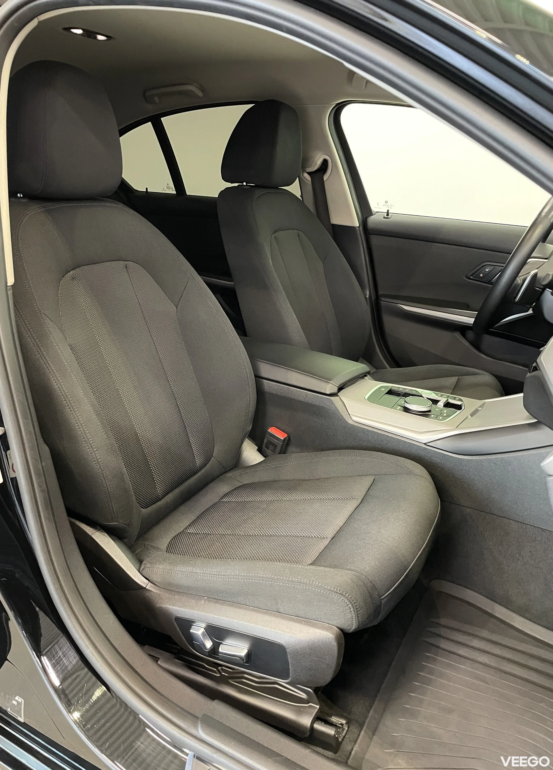 BMW 318 i 2 115kW