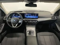 BMW 318 i 2 115kW thumbnail