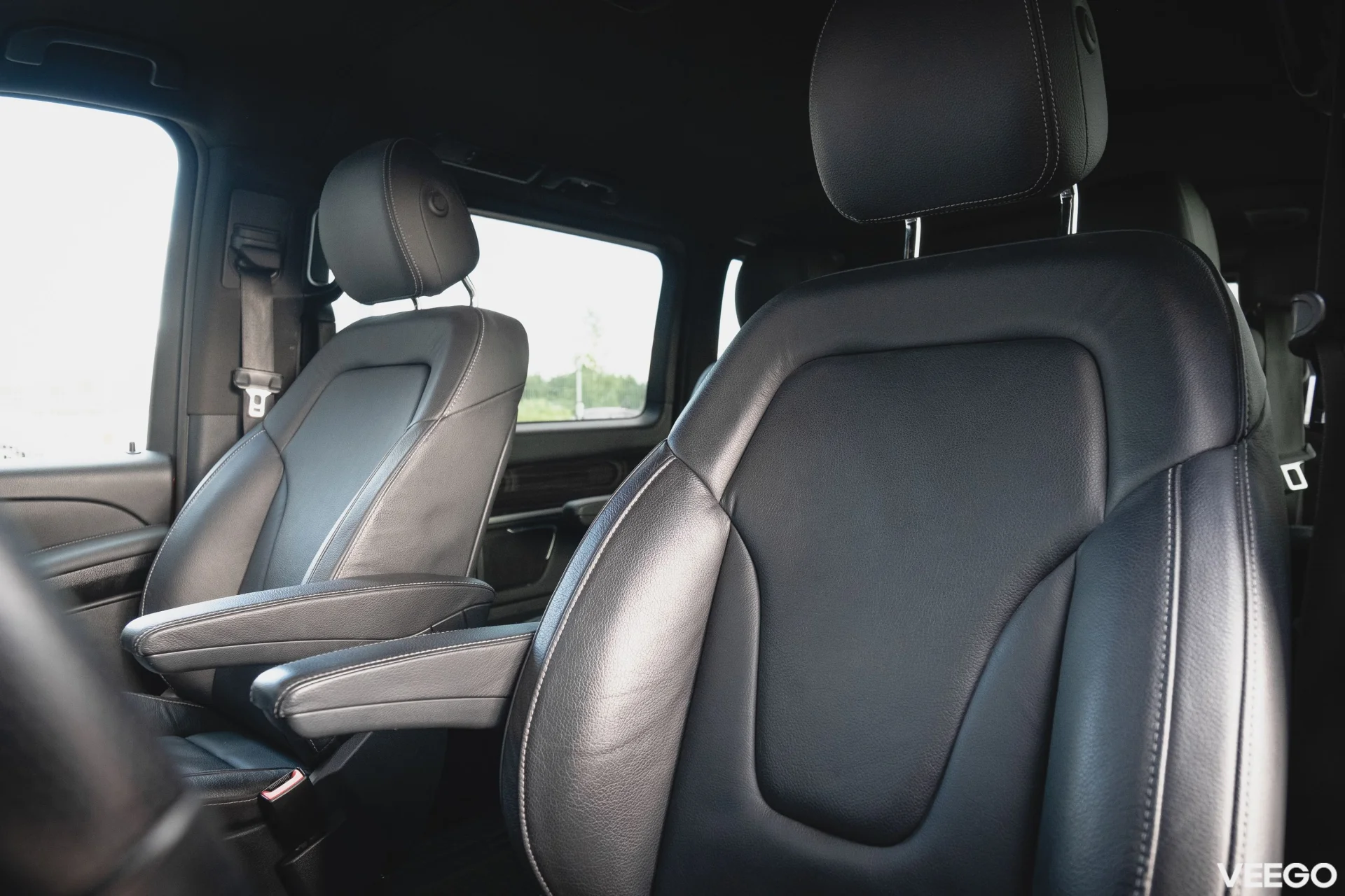 Mercedes-Benz V250 d 4Matic Avantgarde Long N1 2 140kW