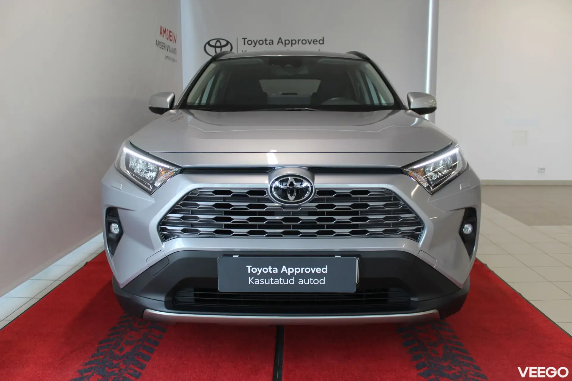 Toyota RAV4 Luxury Plus AWD 2 129kW