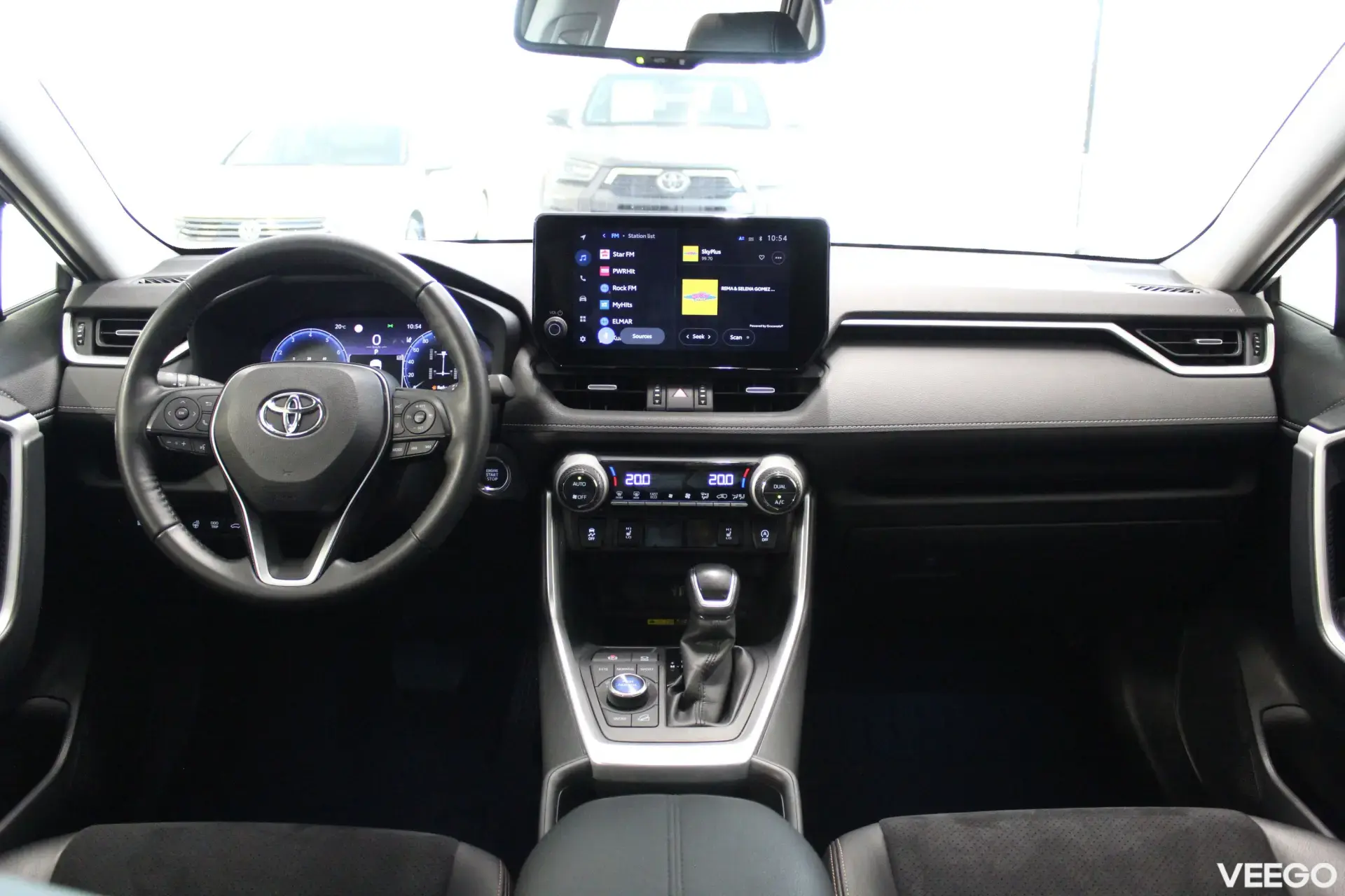 Toyota RAV4 Luxury Plus AWD 2 129kW