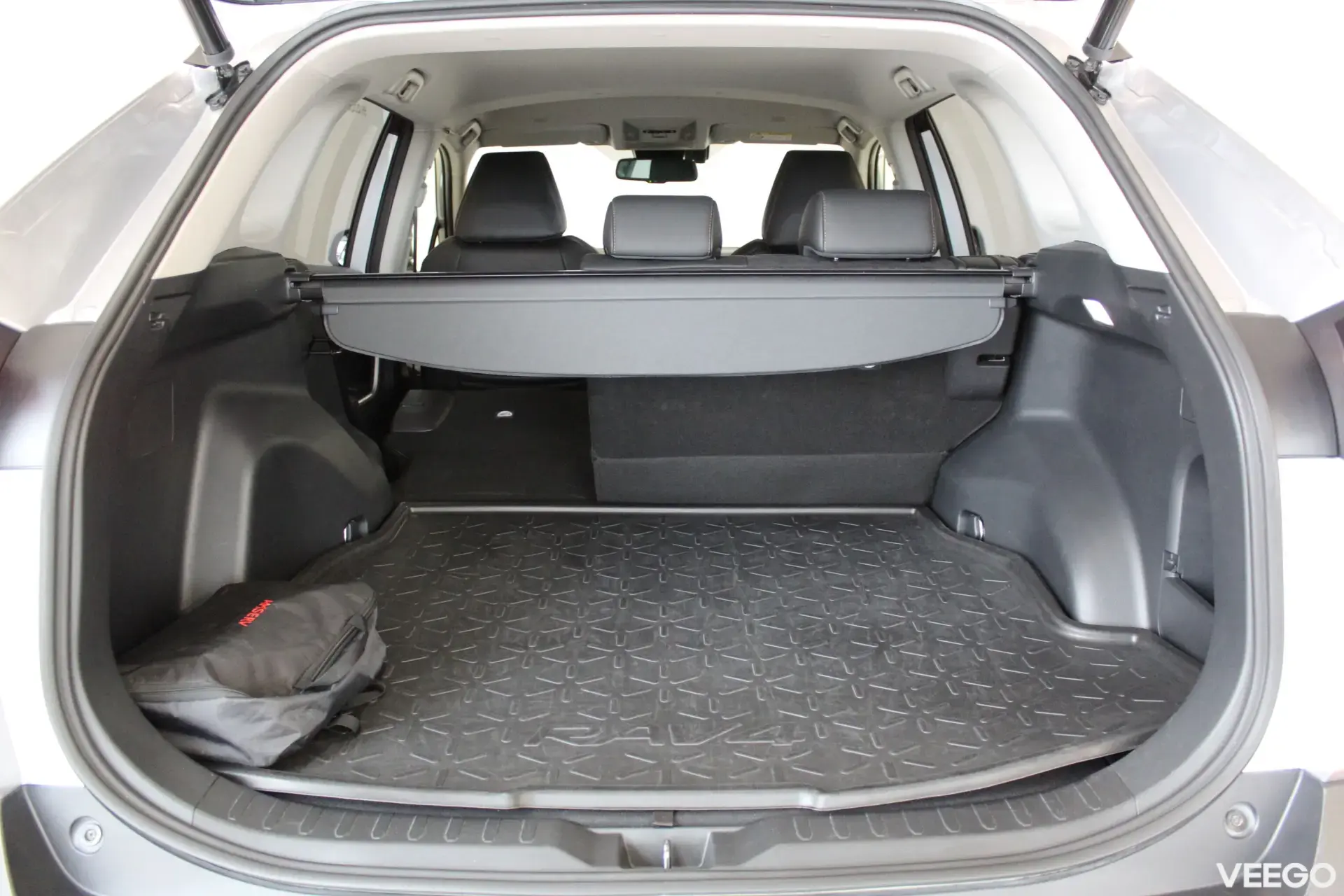 Toyota RAV4 Luxury Plus AWD 2 129kW