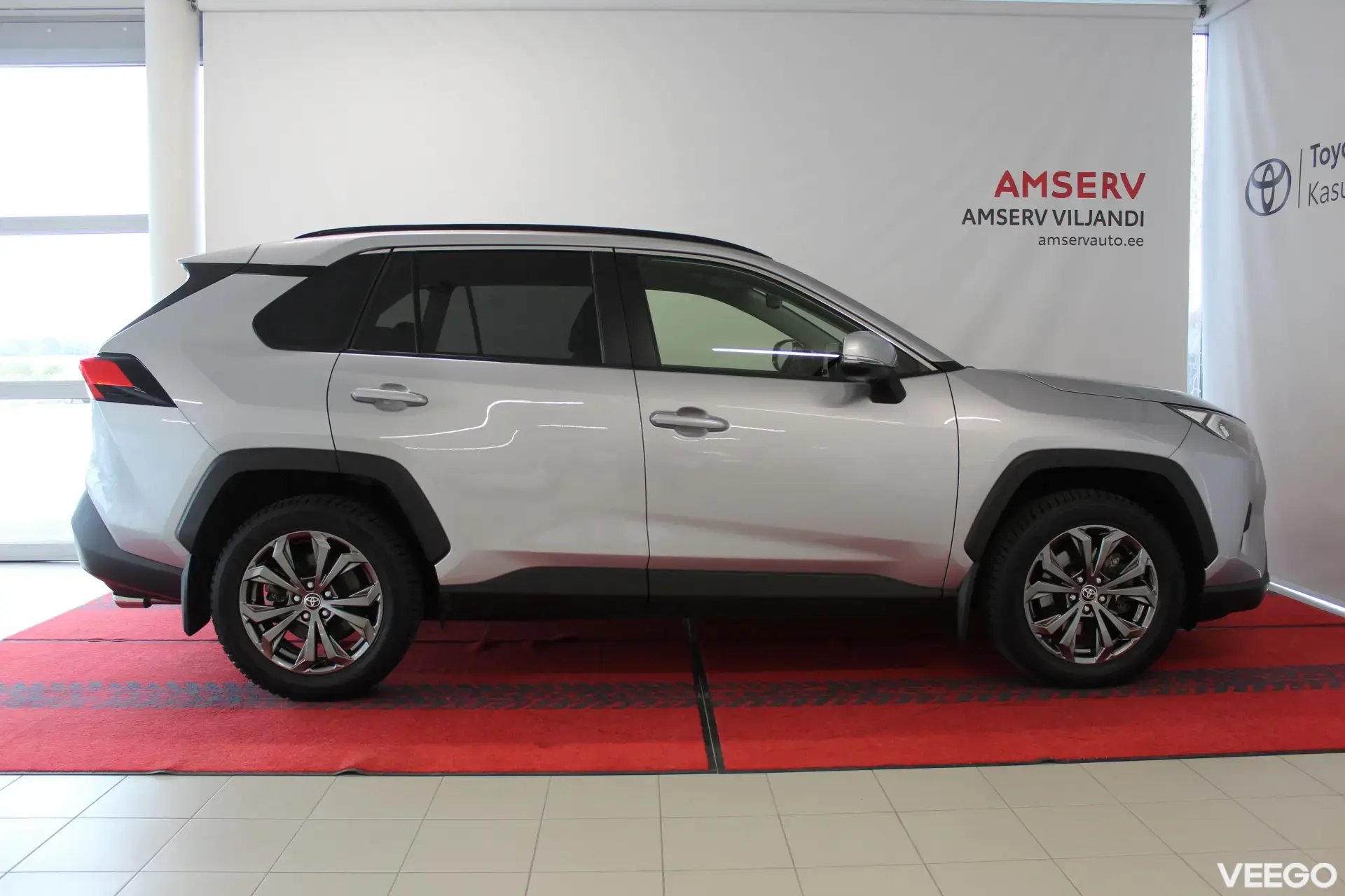Toyota RAV4 Luxury Plus AWD 2 129kW