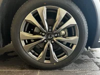 Lexus UX 300h - 112kW thumbnail