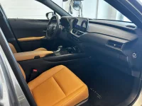 Lexus UX 300h - 112kW thumbnail