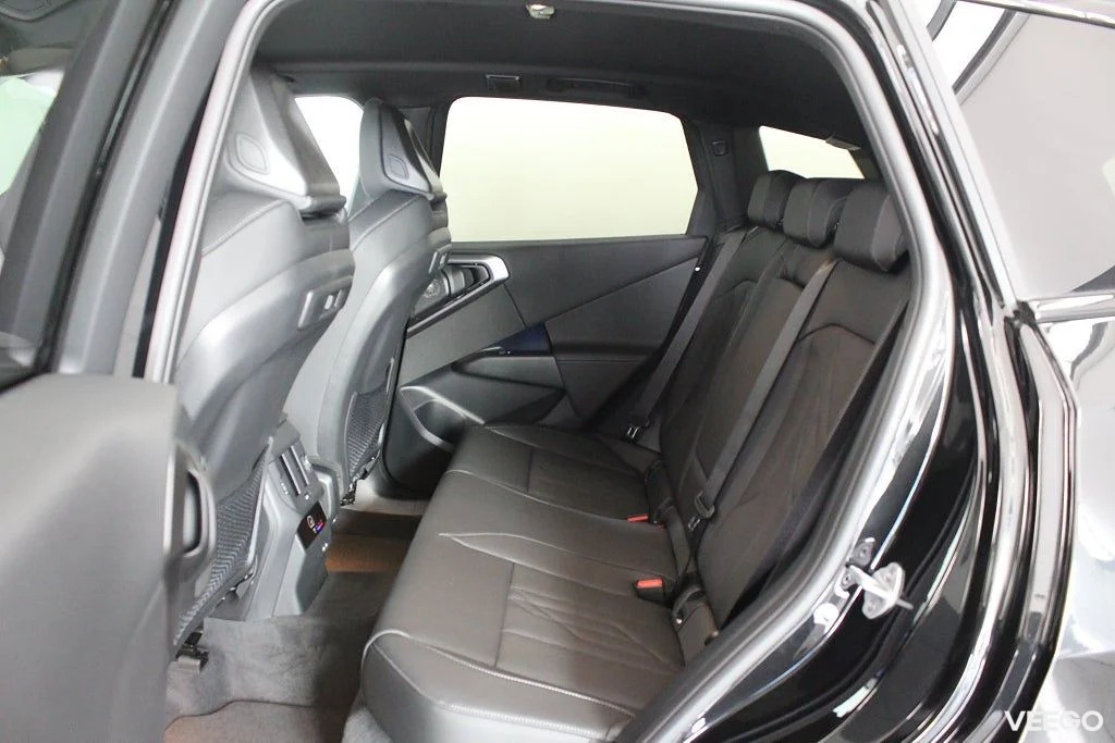 BMW X3 30e xDrive M Sport 20" H/K Drag Rattvärme ComfortAccess 0kW