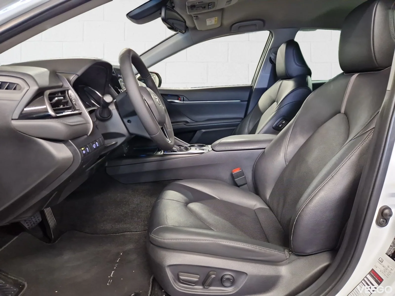 Toyota Camry Luxury Business 2.5 131kW