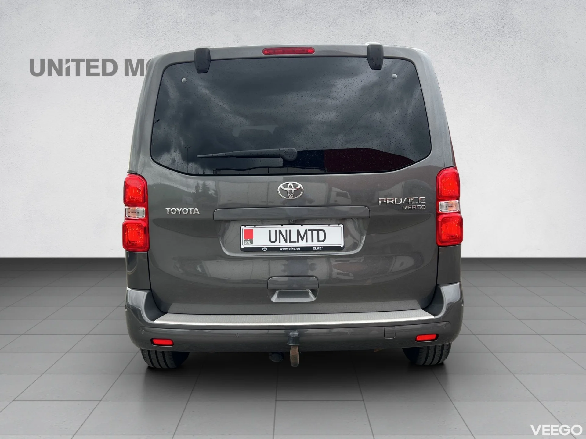 Toyota Proace Verso Medium Double side door 2 8-kohta 106kW