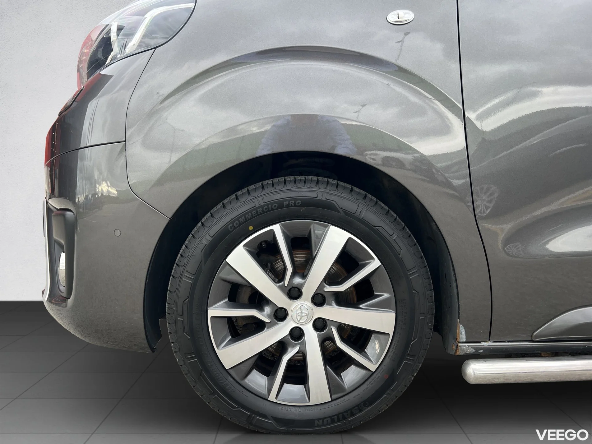 Toyota Proace Verso Medium Double side door 2 8-kohta 106kW