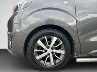 Toyota Proace Verso Medium Double side door 2 8-kohta 106kW thumbnail