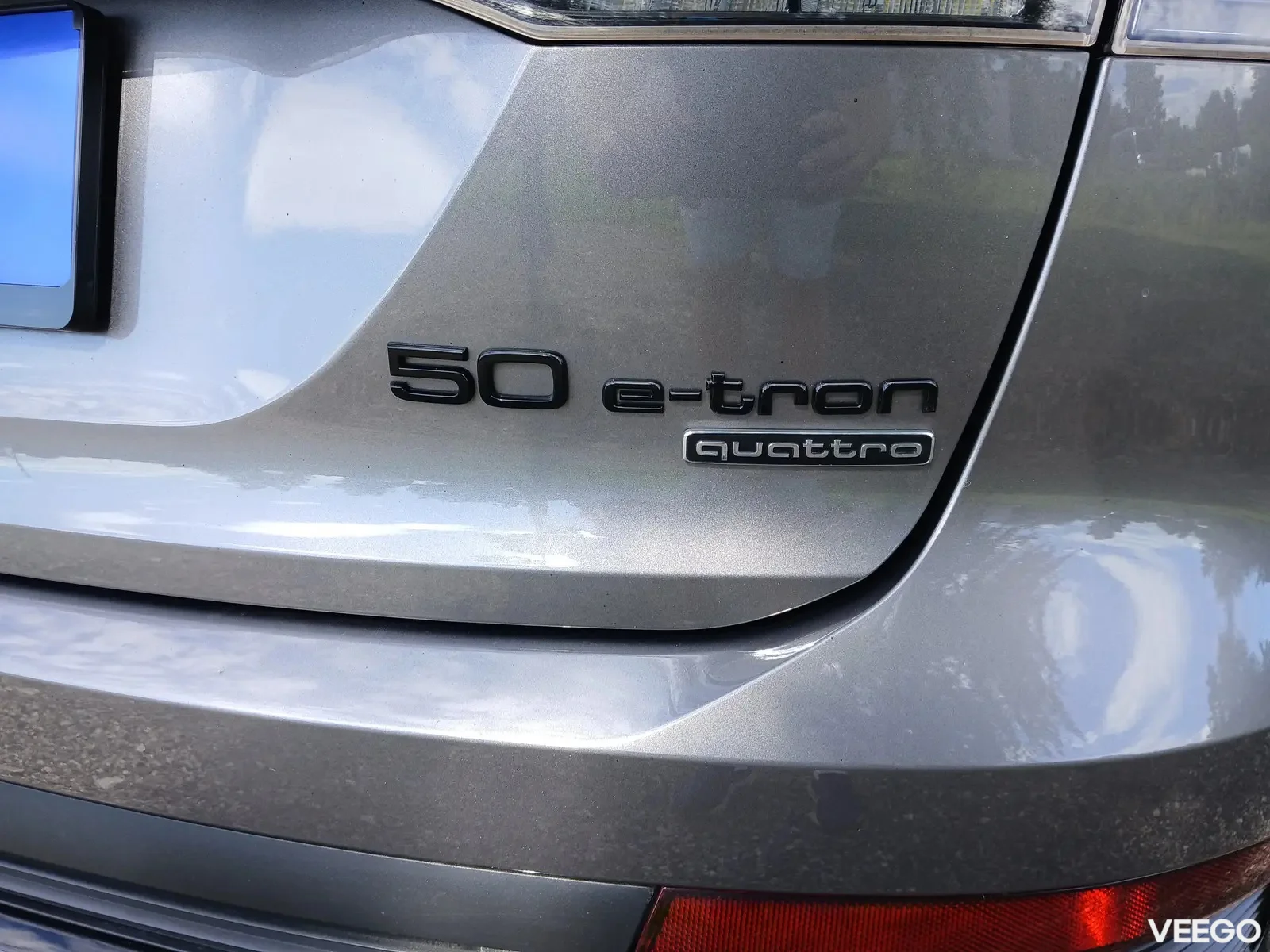 Audi Q4 e-tron S-LINE 4WD 220kW