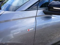 Audi Q4 e-tron S-LINE 4WD 220kW thumbnail