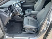 Audi Q4 e-tron S-LINE 4WD 220kW thumbnail