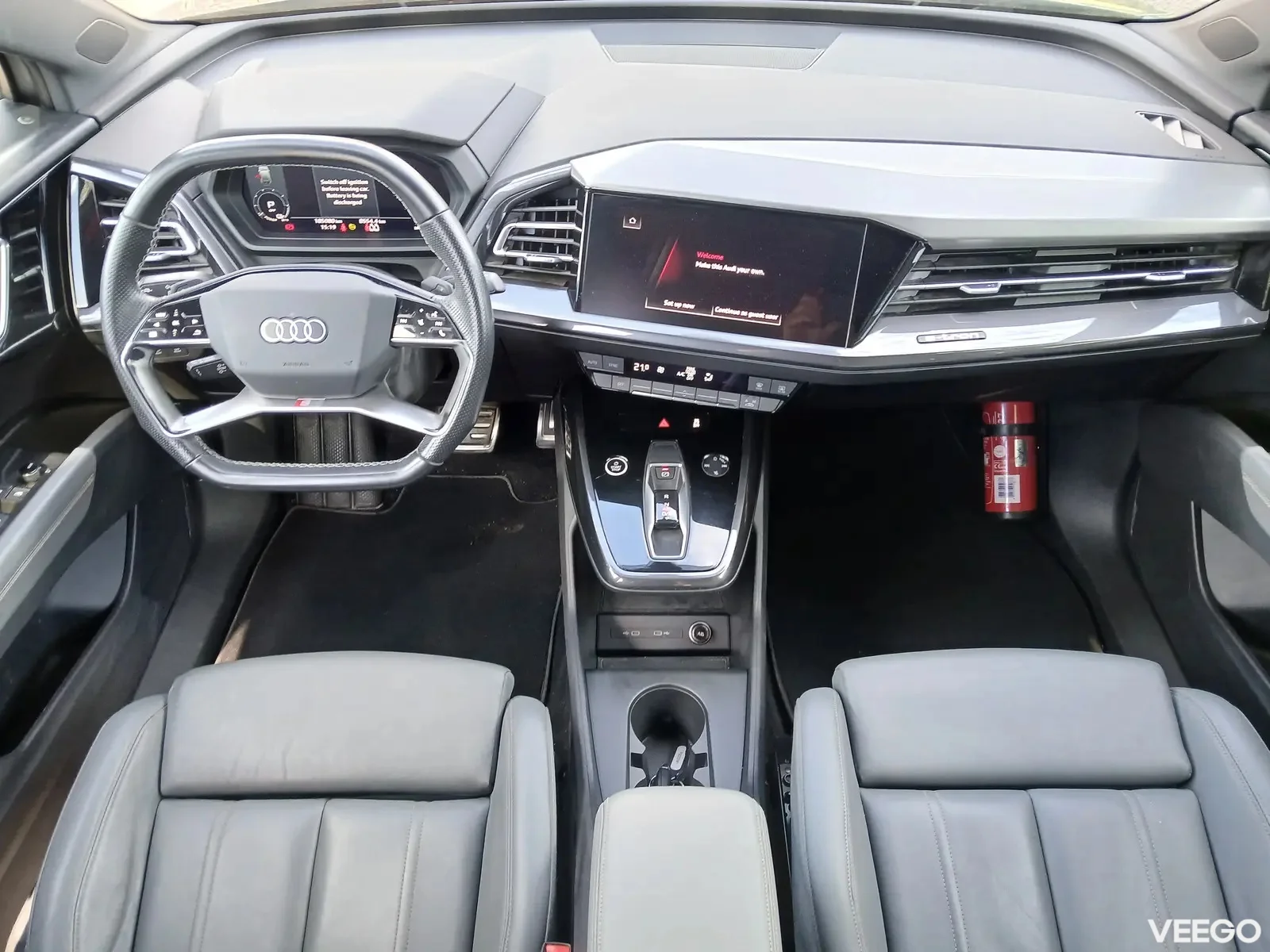 Audi Q4 e-tron S-LINE 4WD 220kW