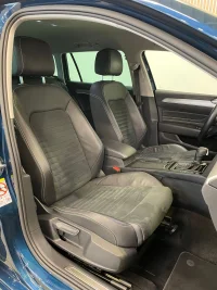 Volkswagen Passat Executive 2 140kW thumbnail