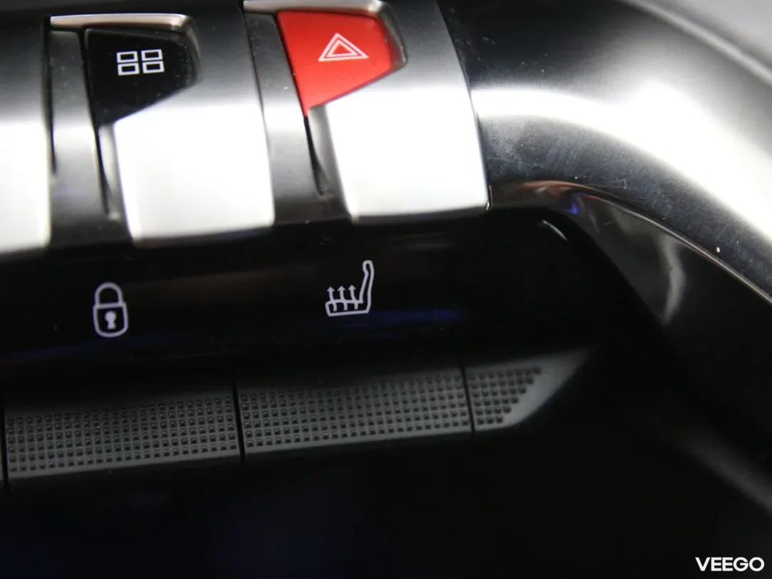 Peugeot 3008 1.6 220kW