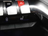 Peugeot 3008 1.6 220kW thumbnail