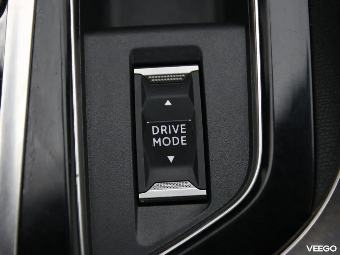 Peugeot 3008 1.6 220kW