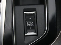 Peugeot 3008 1.6 220kW thumbnail
