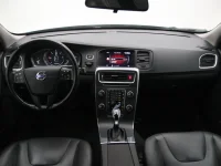 Volvo V60 Cross Country 2 110kW thumbnail