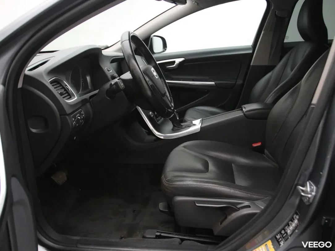 Volvo V60 Cross Country 2 110kW