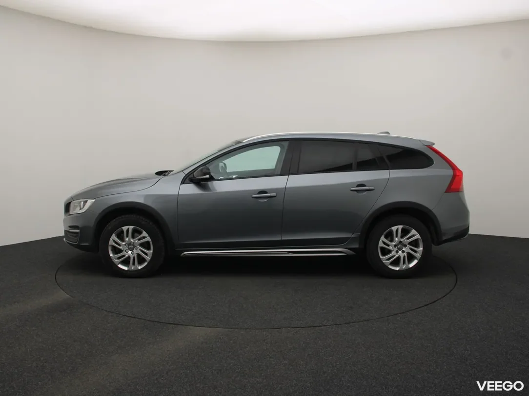 Volvo V60 Cross Country 2 110kW