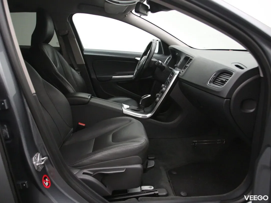 Volvo V60 Cross Country 2 110kW