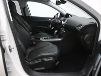 Peugeot 308 2 110kW thumbnail