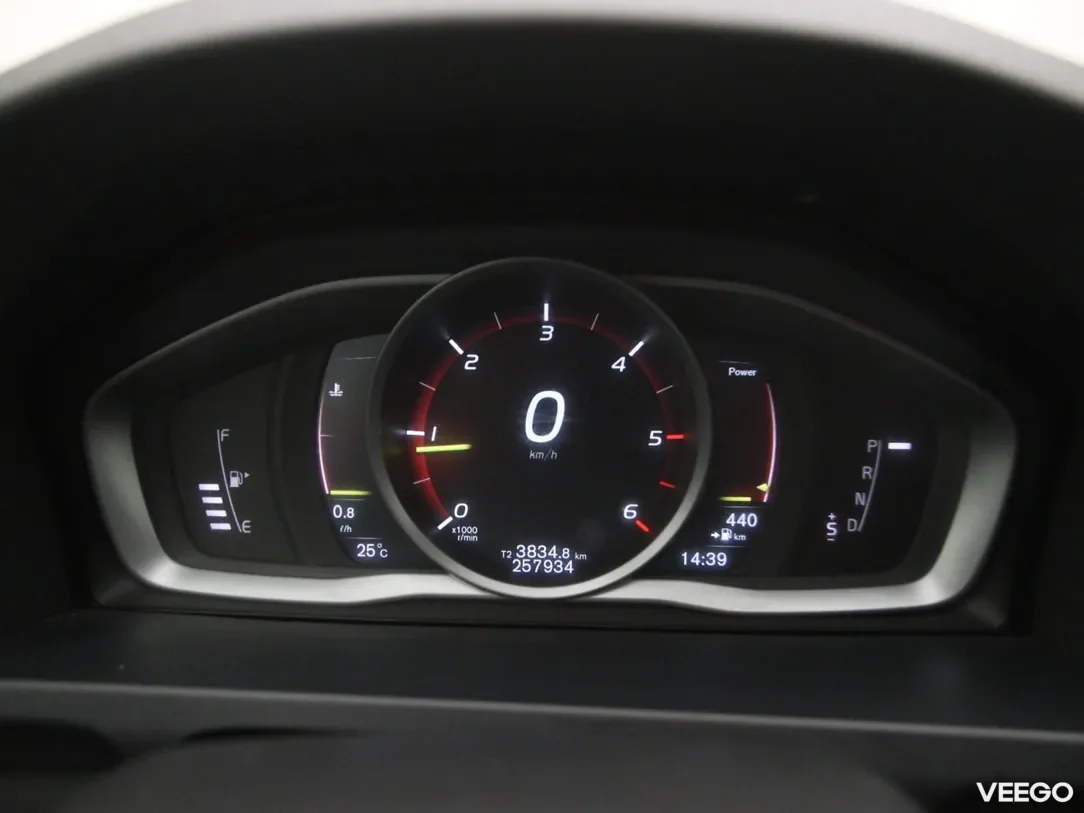 Volvo V60 Cross Country 2 110kW