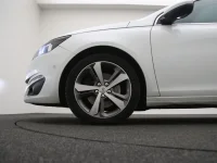 Peugeot 308 2 110kW thumbnail