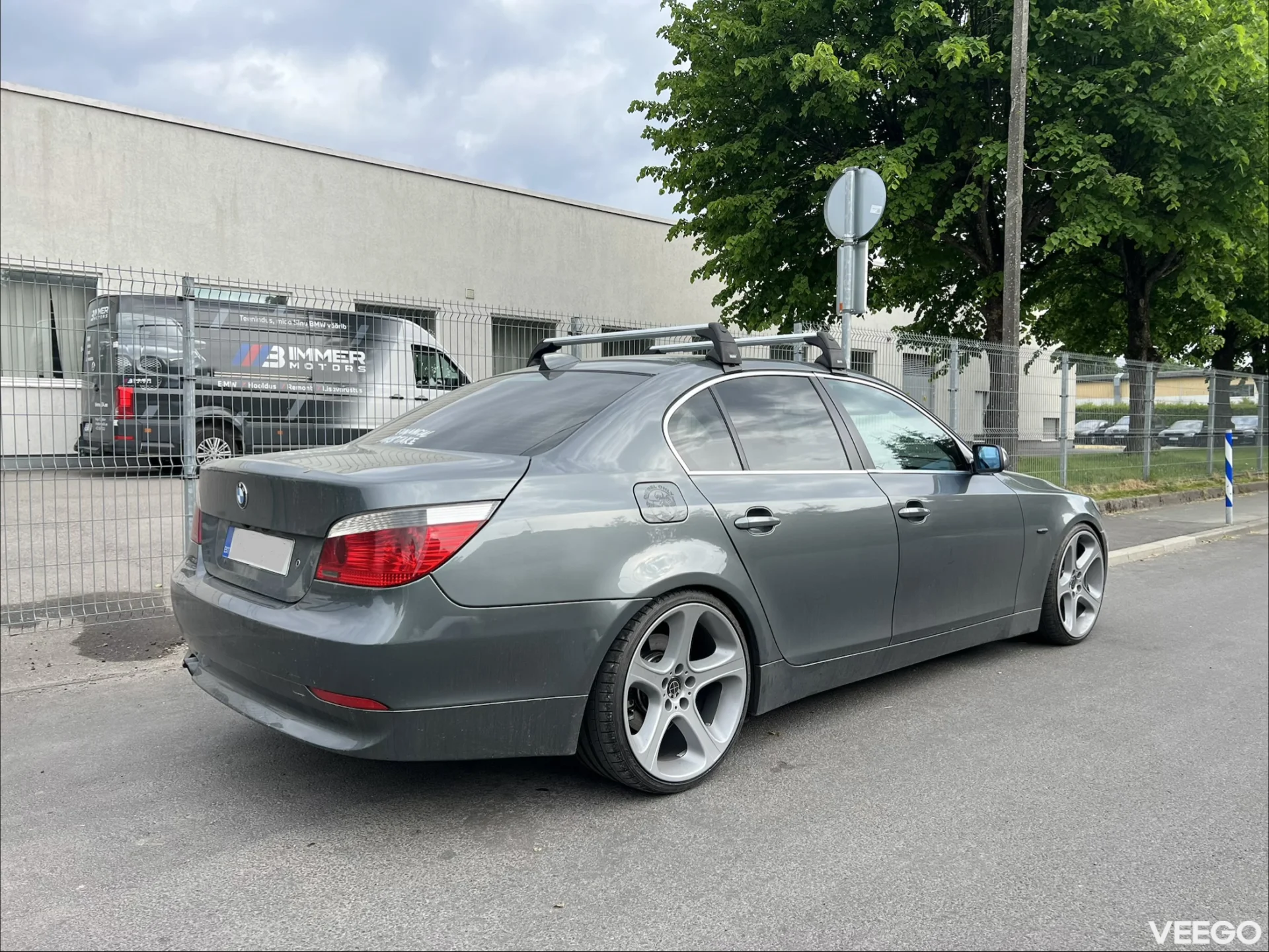 BMW 525 2.5 130kW