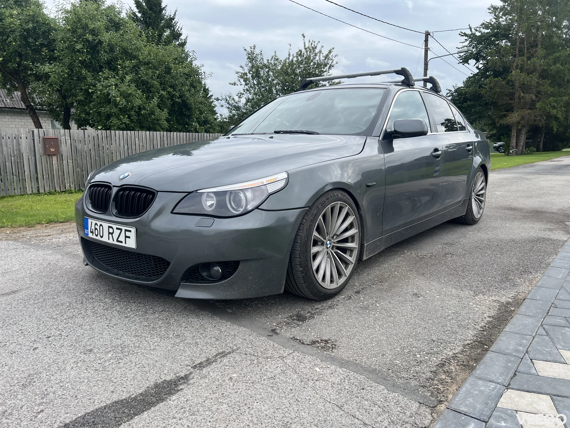 BMW 525 2.5 130kW
