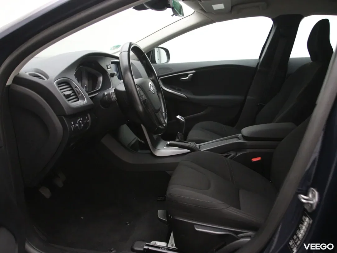 Volvo V40 1.6 84kW