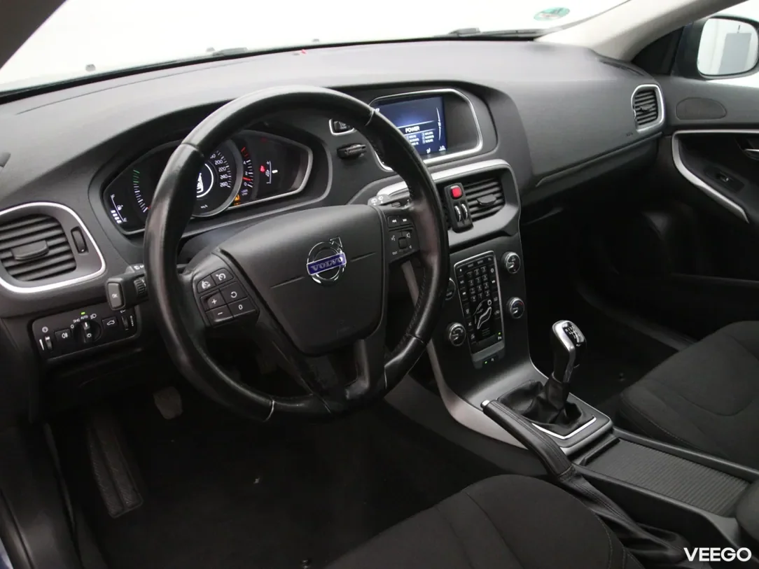Volvo V40 1.6 84kW