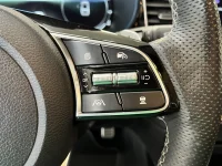 Kia Ceed: ProCeed 1.5 118kW thumbnail