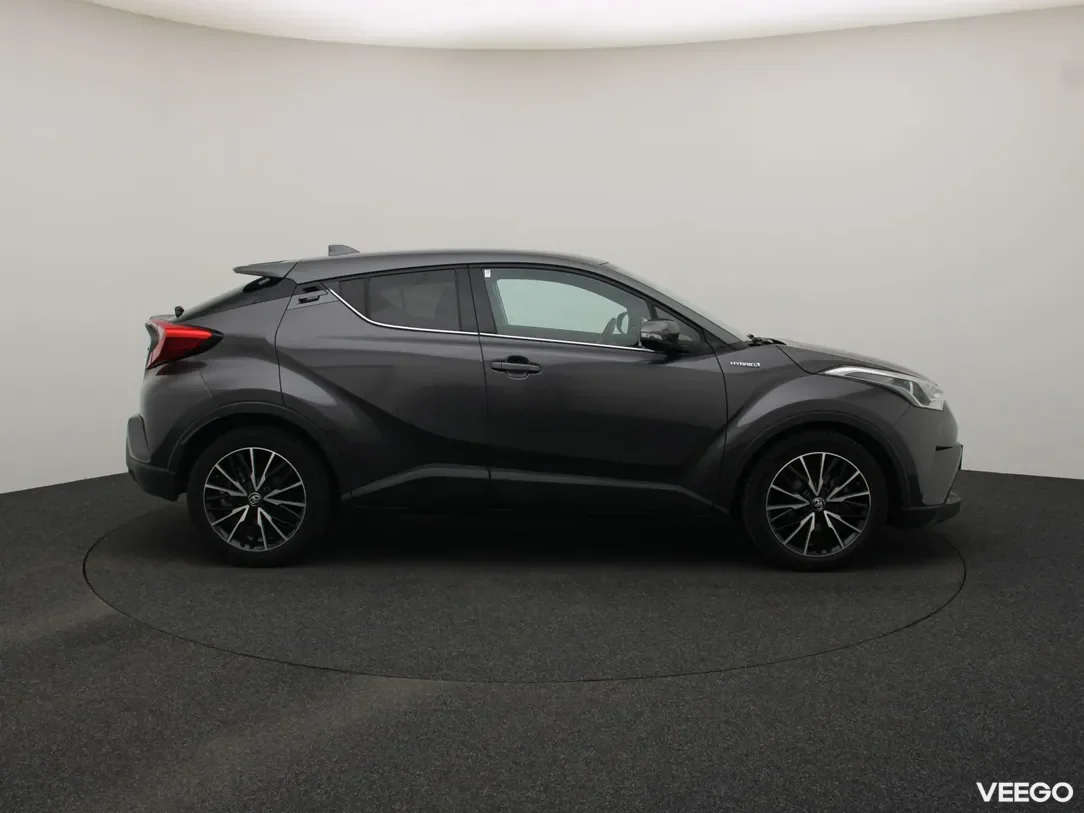 Toyota C-HR 1.8 90kW