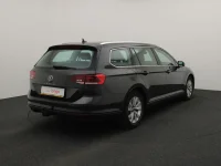Volkswagen Passat 2 110kW thumbnail