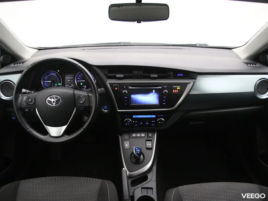 Toyota Auris 1.8 100kW