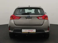 Toyota Auris 1.8 100kW thumbnail