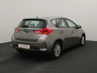 Toyota Auris 1.8 100kW thumbnail