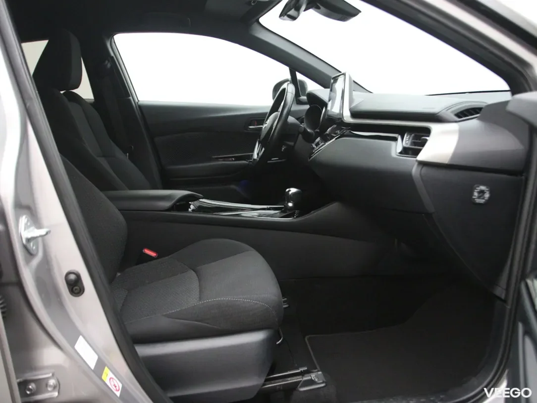Toyota C-HR 1.8 90kW