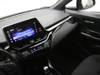 Toyota C-HR 1.8 90kW thumbnail