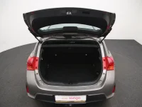 Toyota Auris 1.8 100kW thumbnail