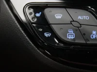 Toyota C-HR 1.8 90kW thumbnail