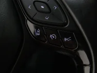 Toyota C-HR 1.8 90kW thumbnail