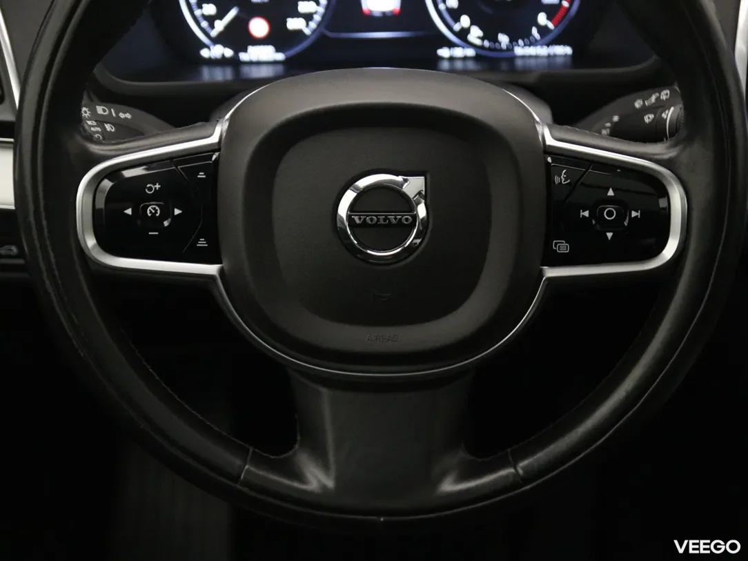 Volvo XC90 2 173kW
