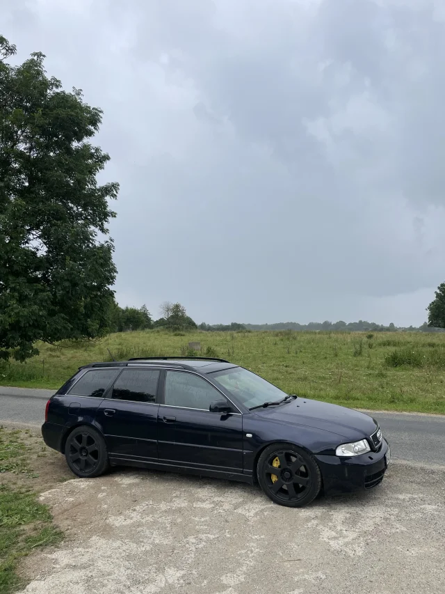Image of Audi S4 S4B5 250kW
