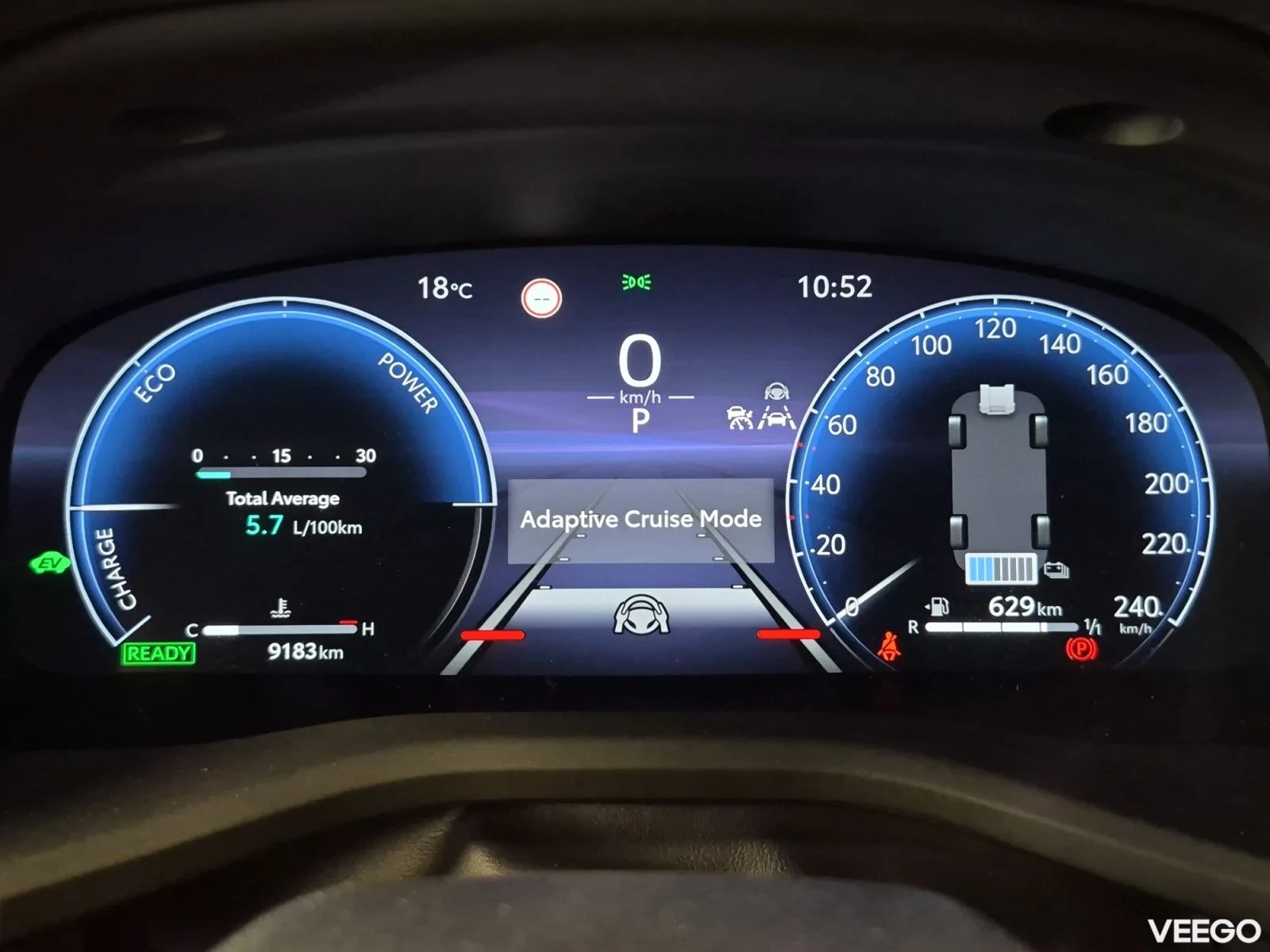 Toyota Camry Premium 2.5 137kW