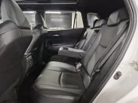 Toyota Corolla Cross Luxury AWD 2 98kW thumbnail