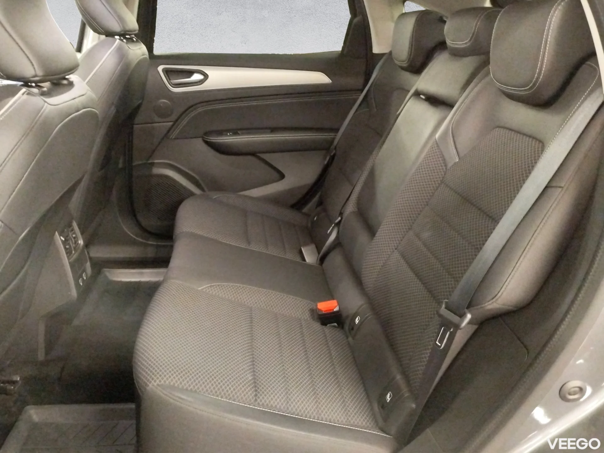 Renault ARKANA / MEGANE CONQUEST (*) INTENS Hybriid TCe 103kW